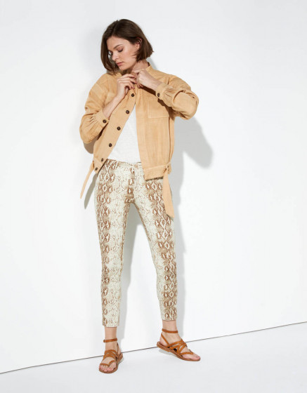 Chino trousers Sandy Cropped Printed - CAMEL SNAKE