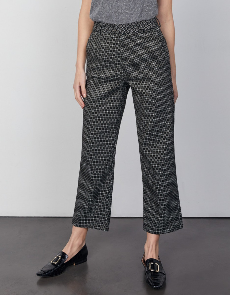 Straight hot sale cropped trousers